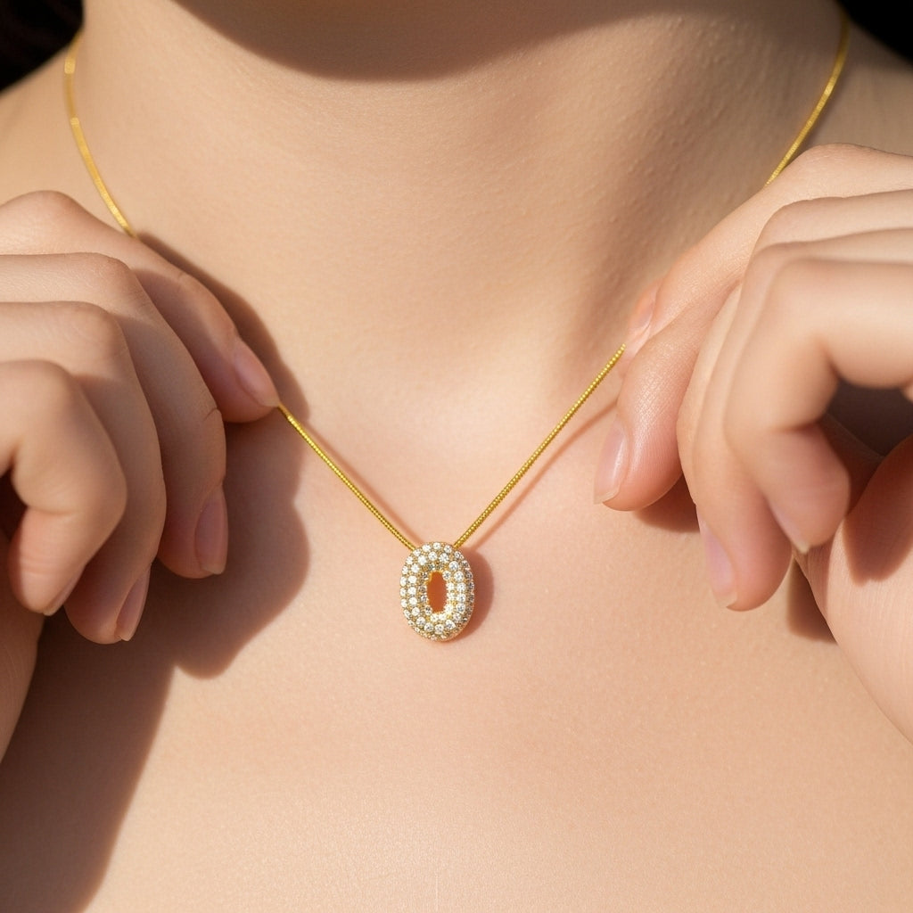 O — Alphabet Necklace
