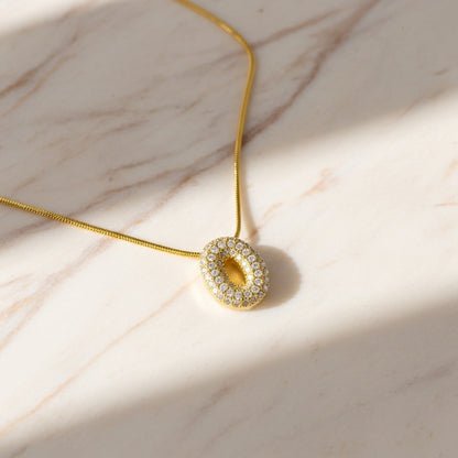 O — Alphabet Necklace