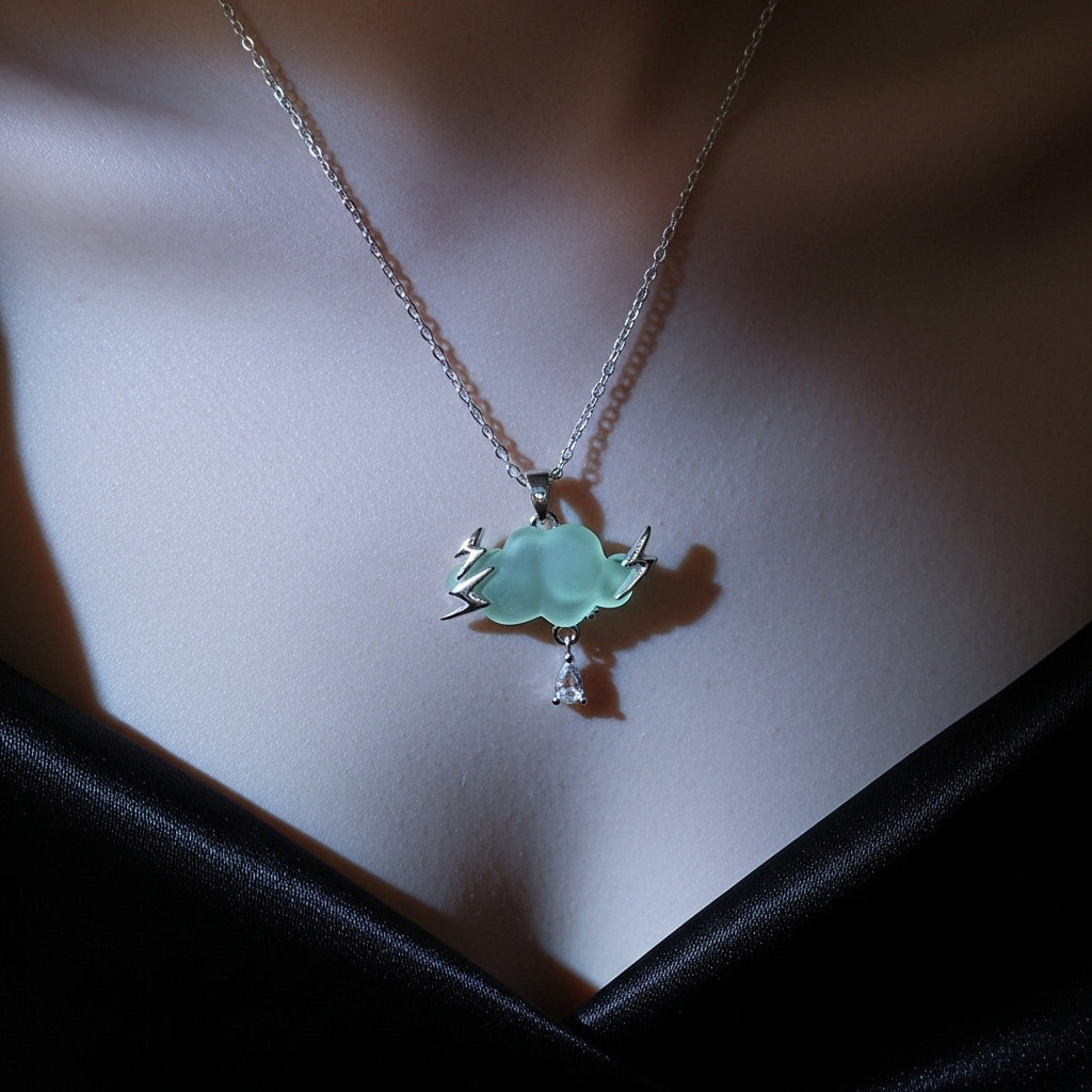 Nimbus Whisper Necklace