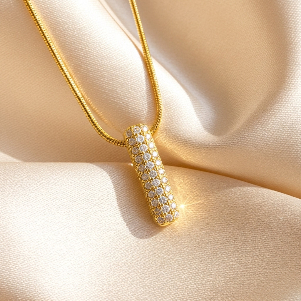 I — Alphabet Necklace