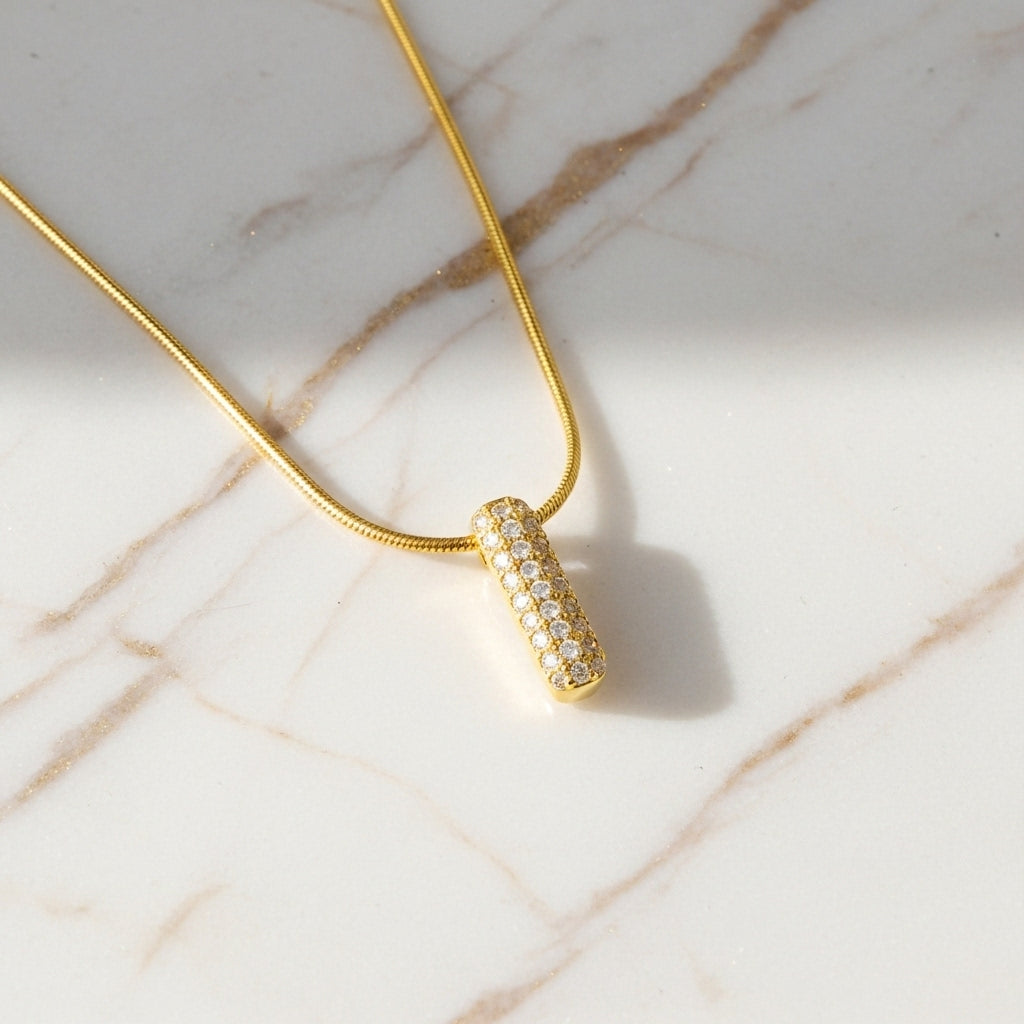 I — Alphabet Necklace