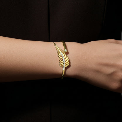 Aura Plume Bangle